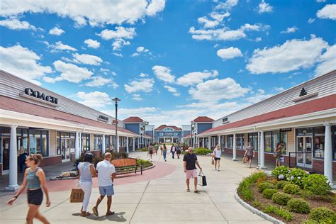 The modal begins with a heading 2 called "REWARDS, DISCOUNTS AND MORE". . Wrentham village premium outlets directory